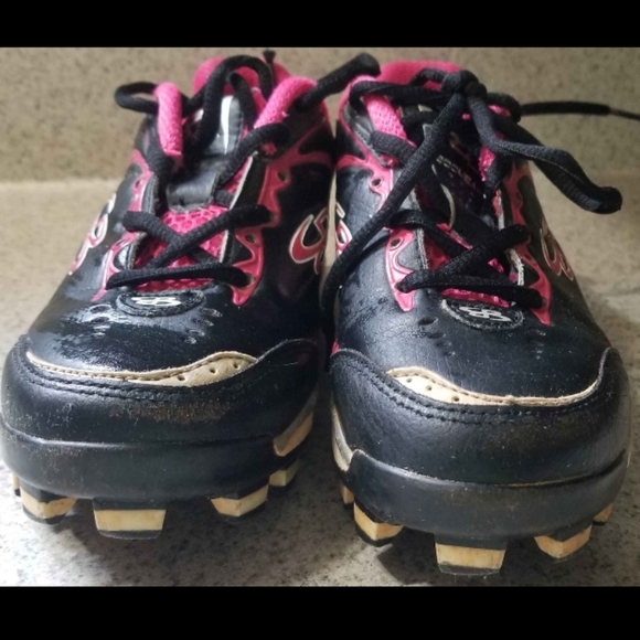 SZ 3.5 Boombah Cleats - Picture 5 of 5